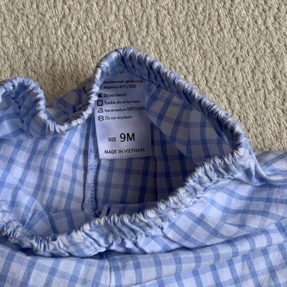 Baby Boy Checked blue and white shorts size 9 mo - Picture 2 of 3